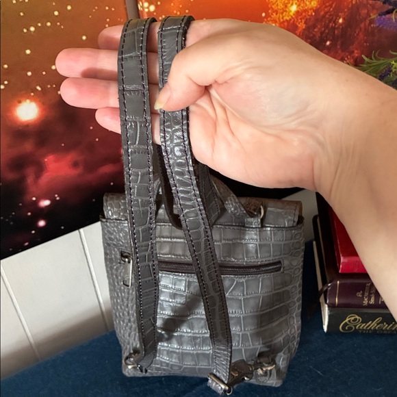 Patricia Nash Davoli Convertible Backpack - Picture 11 of 15